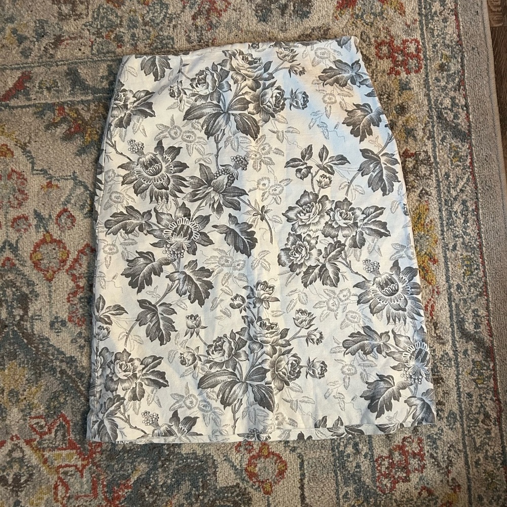 J. Crew Gray Floral Pencil Skirt